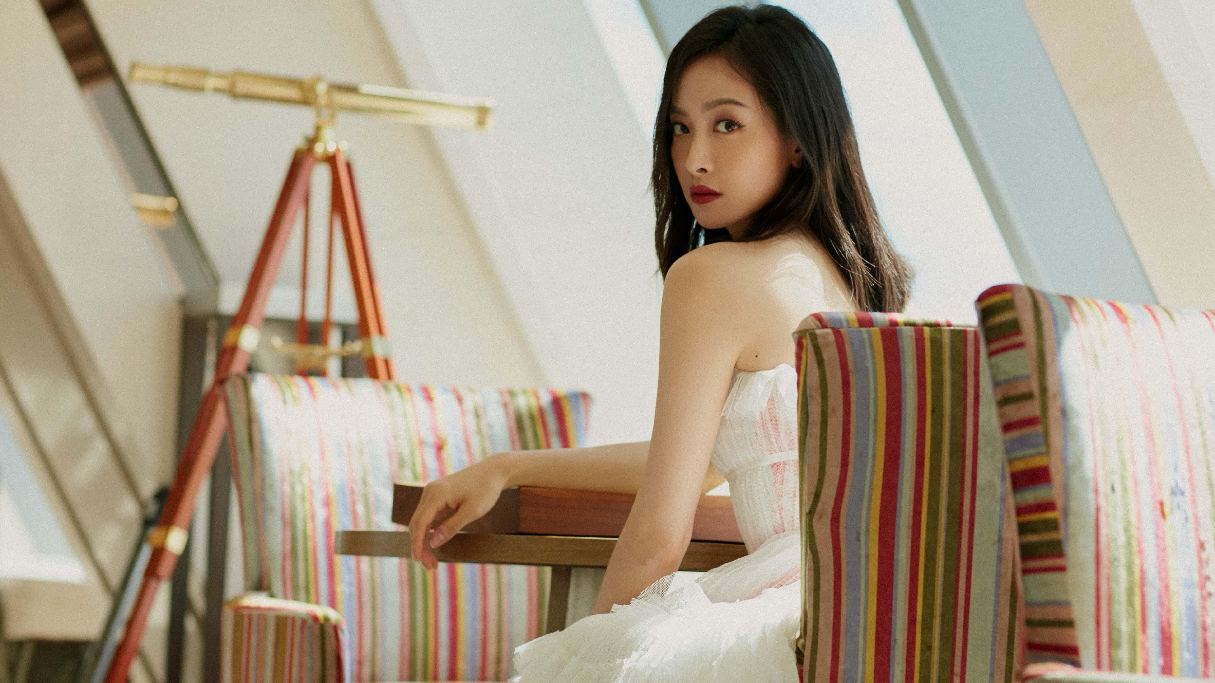 乌迪内斯后卫出色抢断反击，帮助球队取胜，乌迪内斯最新阵容