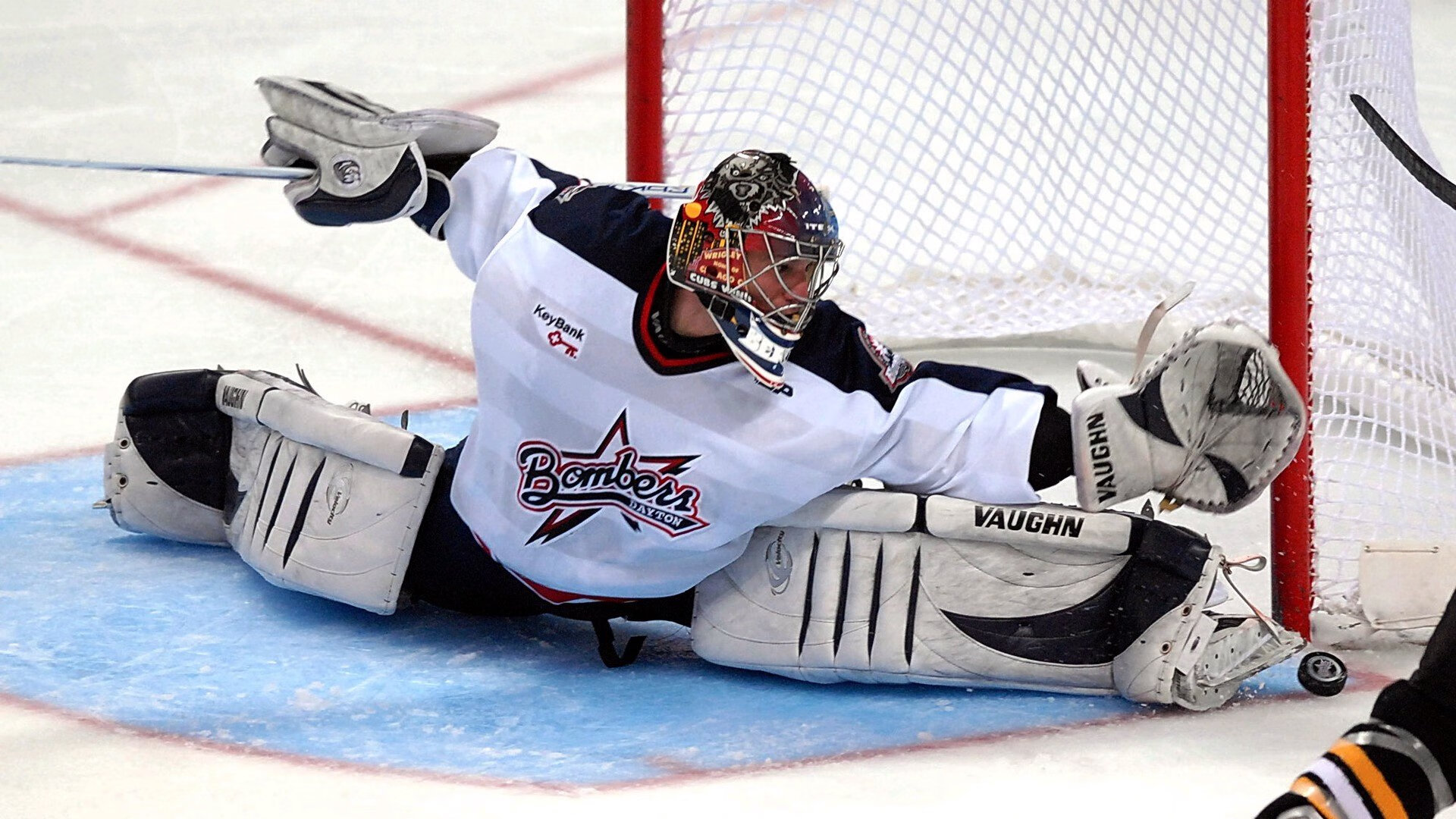 KAIYUNAPP-斯文登镇反击快打如风，红军渴望保级成功，斯文登对阿克宁顿直播